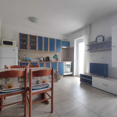 Krk With Sea View And Terrace Апартаменты
